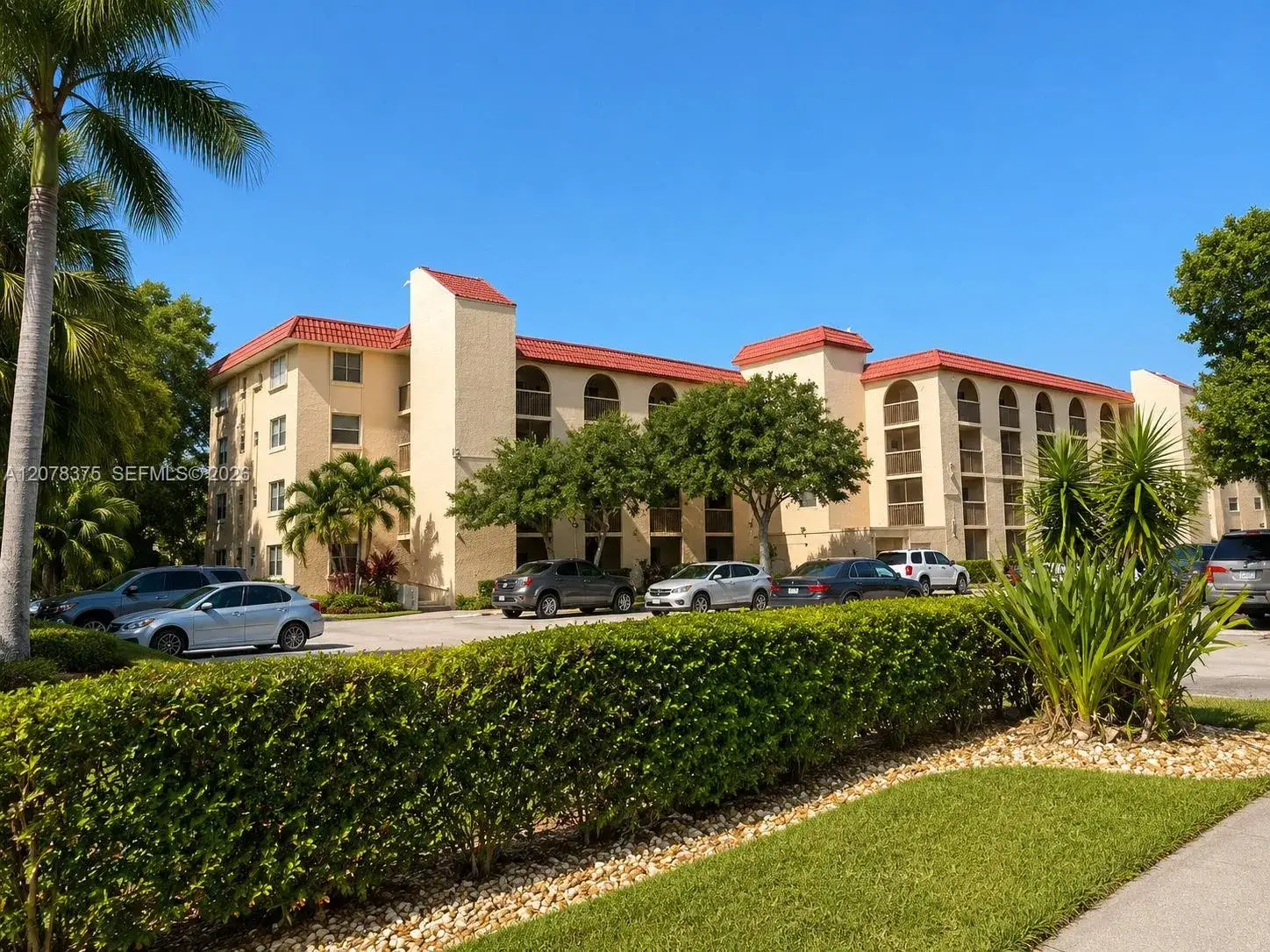3261 Holiday Springs Blvd # 401, Margate FL 33063