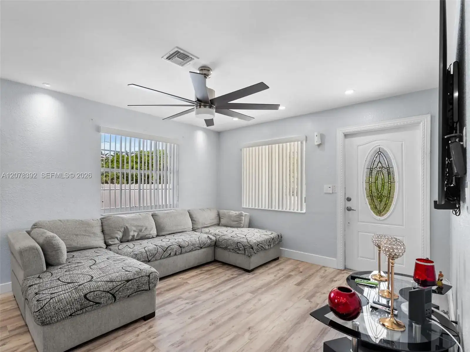 6432 Perry St, Hollywood FL 33024 photo 5