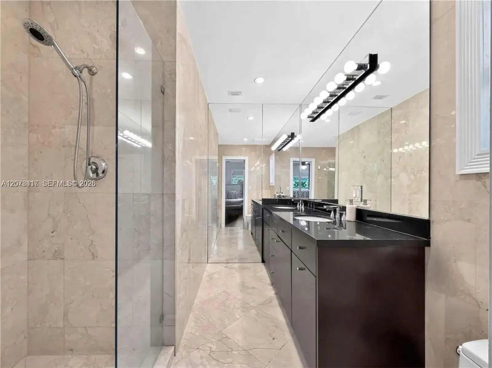 4943 Riviera Dr, Coral Gables FL 33146 photo 4