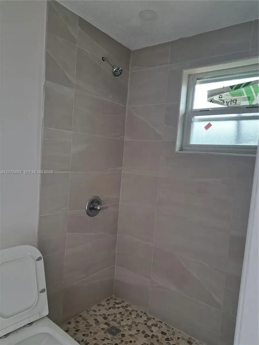 2421 SW 93rd Ct # 1, Miami FL 33165 photo 4