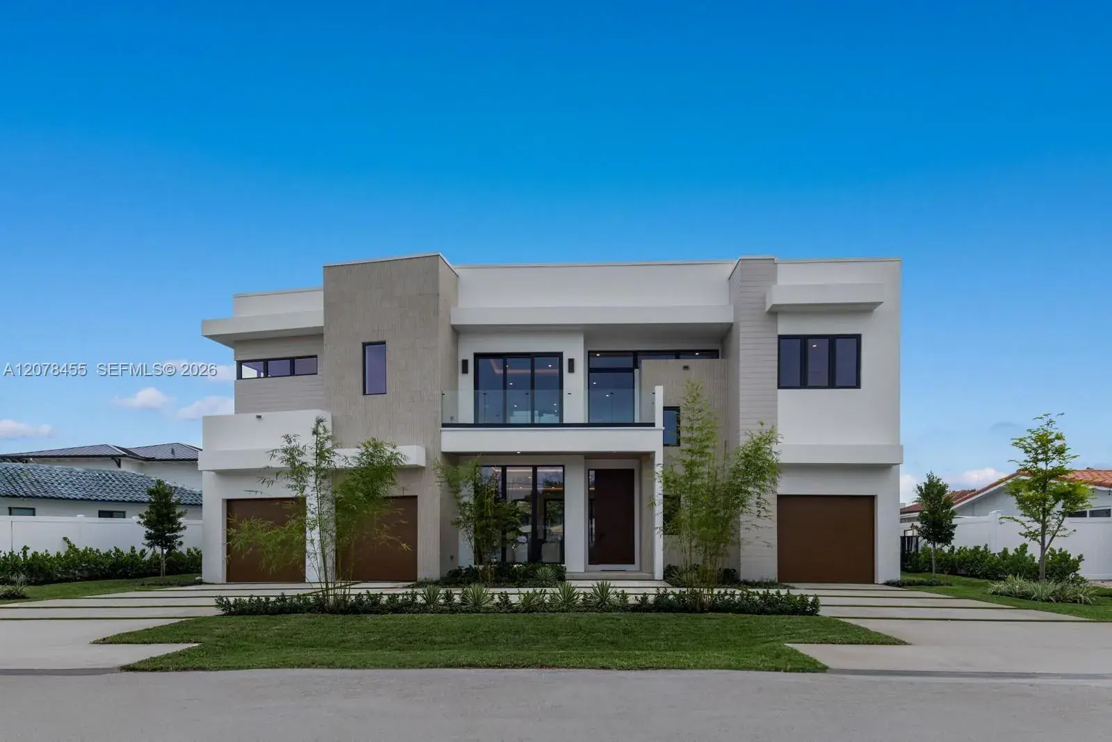 252 SW 14th Pl, Boca Raton FL 33432
