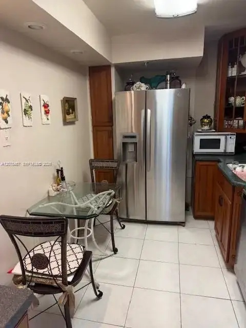 20505 E Country Club Dr # 1036, Aventura FL 33180 photo 4