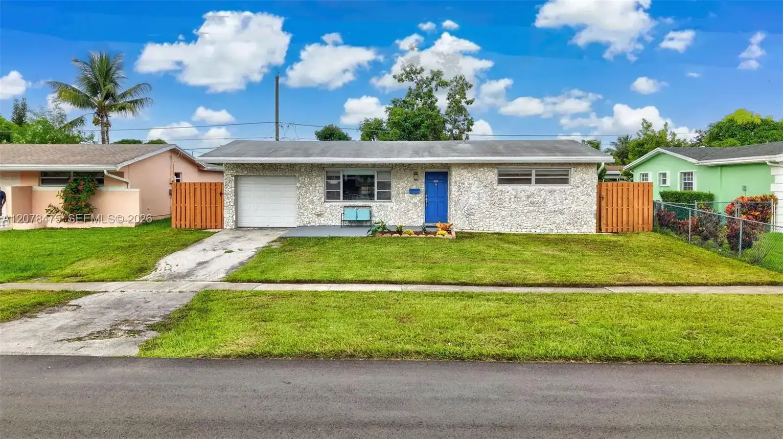 8397 NW 25th Ct, Sunrise FL 33322