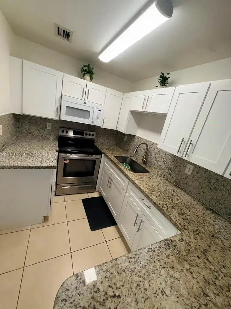 1017 SW 8th St # A, Hallandale Beach FL 33009 photo 5