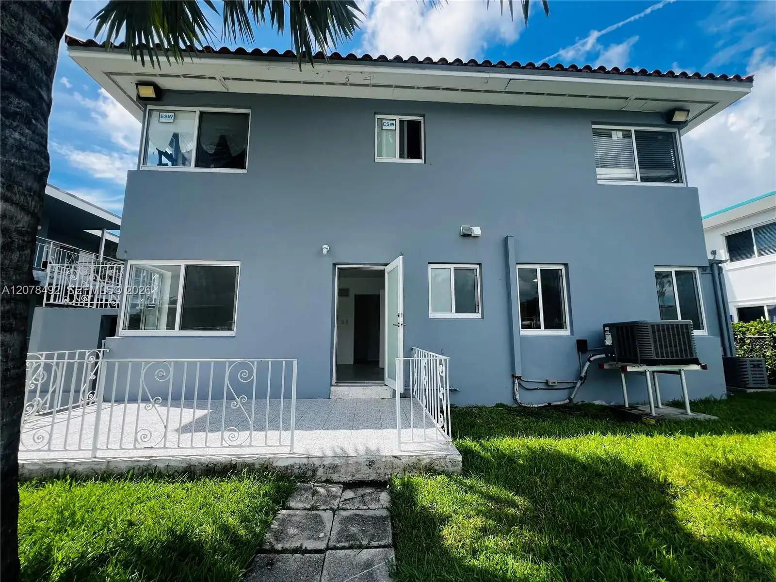 2045 Calais Dr # 6, Miami Beach FL 33141 photo 2