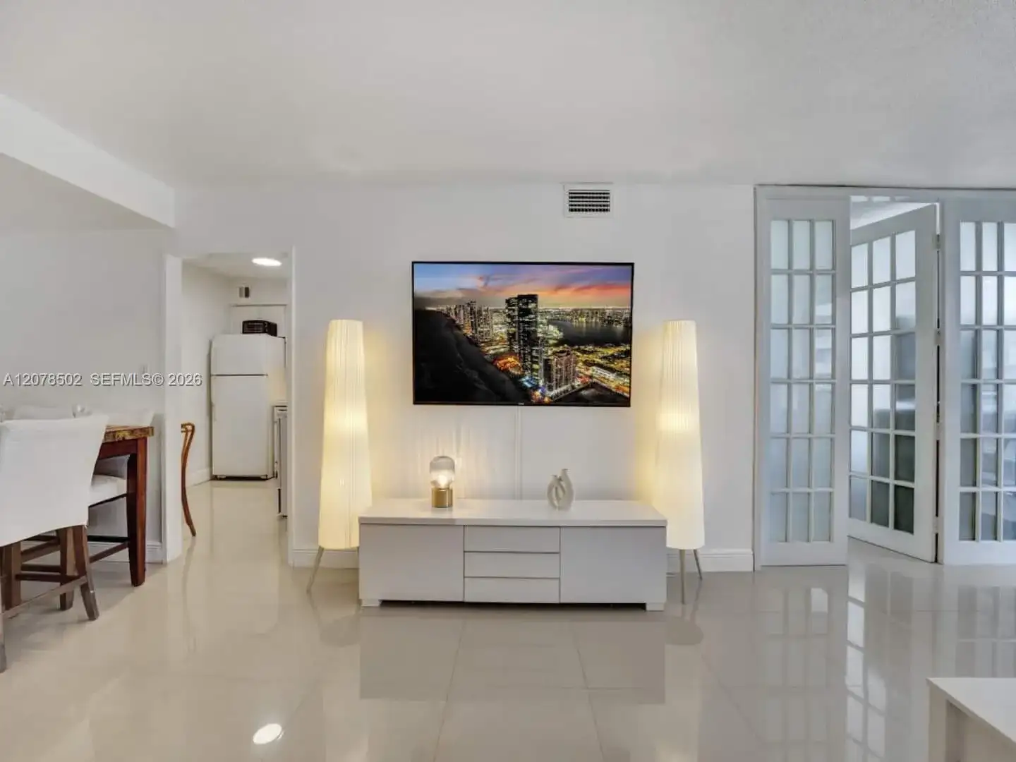 5225 Collins Ave # 1516, Miami Beach FL 33140 photo 5