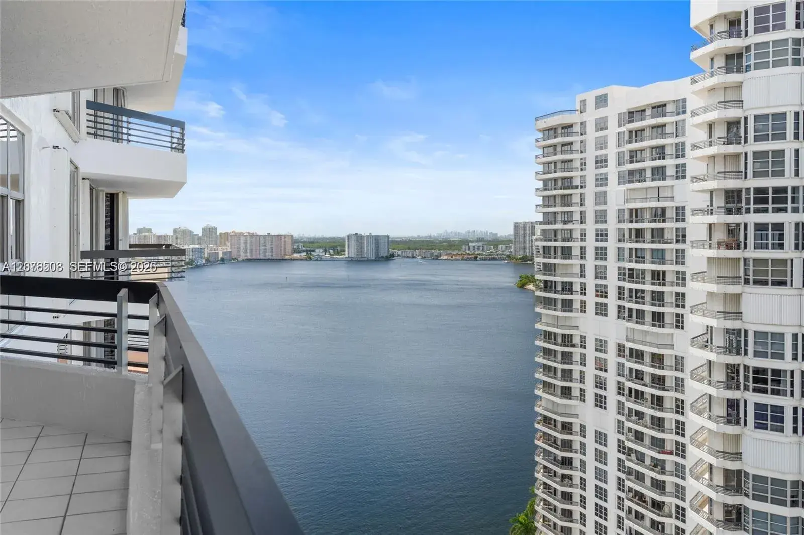 19195 NE 36th Ct # 2502, Aventura FL 33180