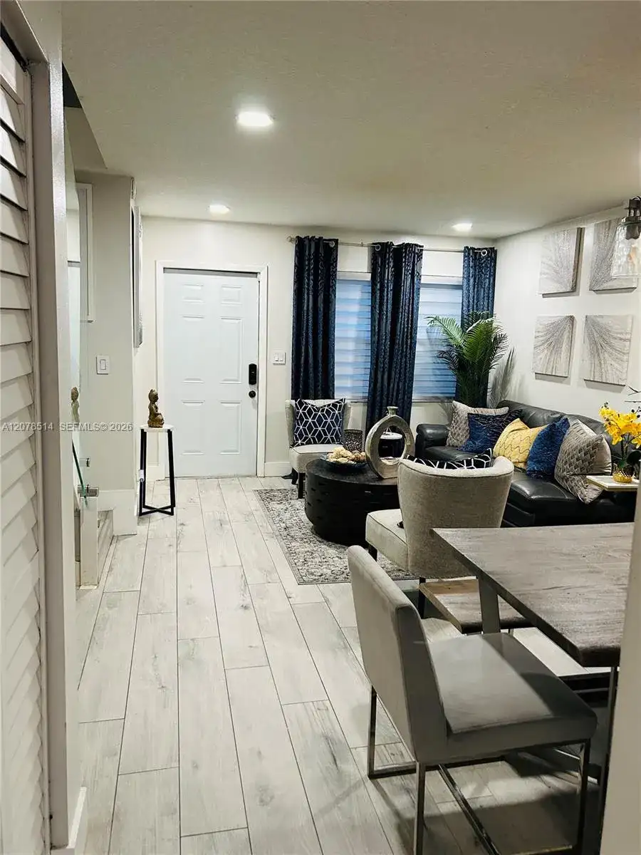 9835 Riverside Dr # 39, Coral Springs FL 33071 photo 5