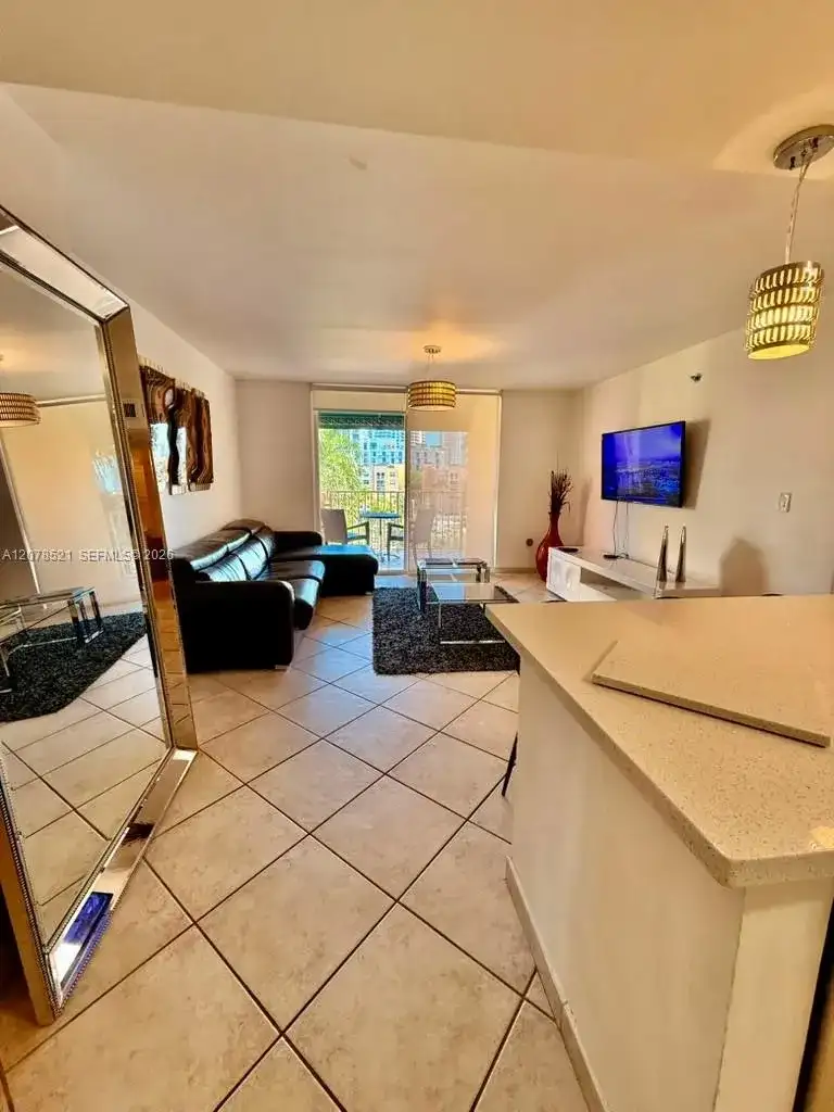 19701 E Country Club Dr # 5605A, Aventura FL 33180 photo 5