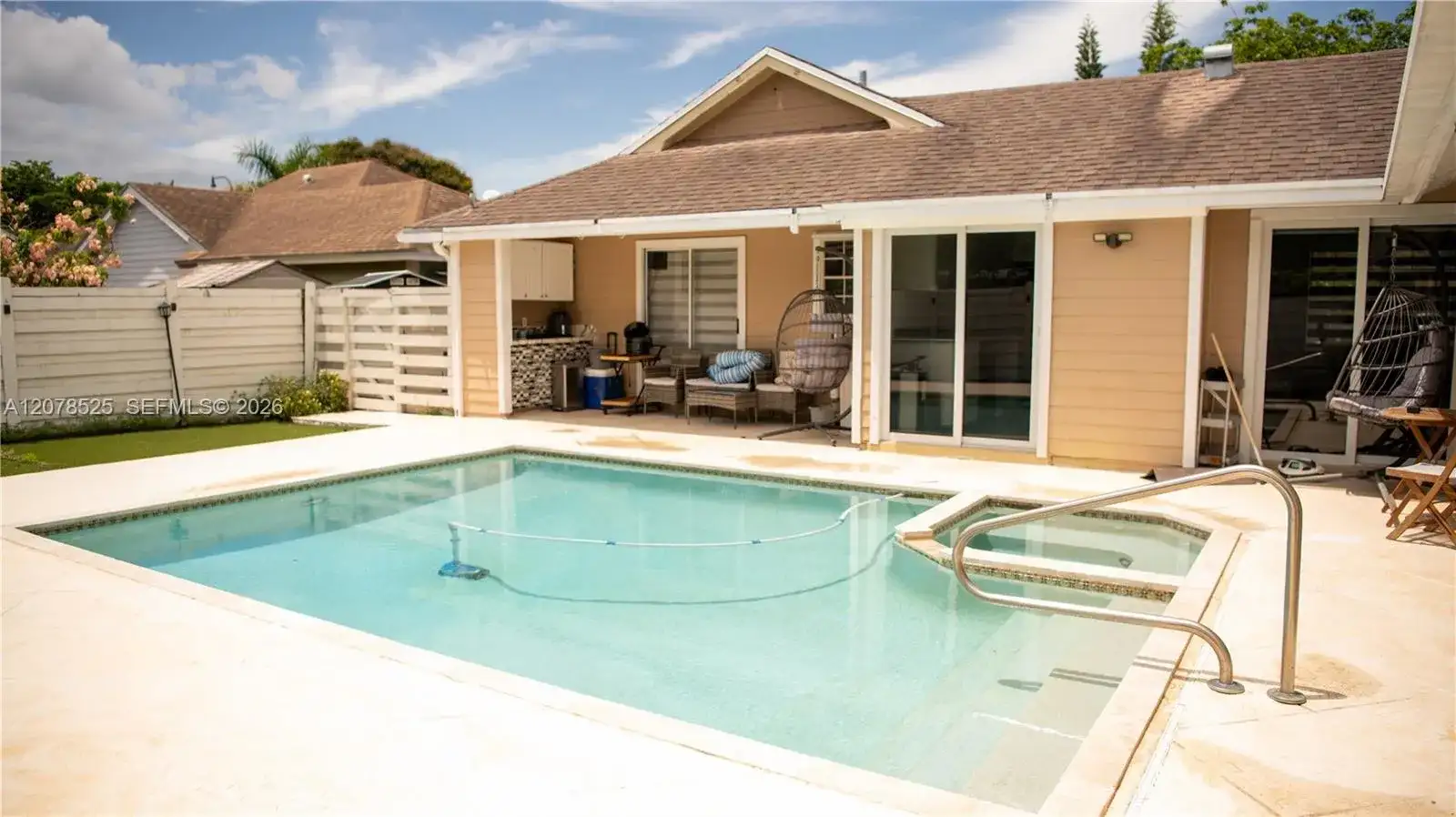 14045 SW 103rd Ter, Miami FL 33186 photo 3