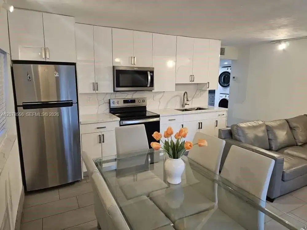3605 Indian Creek Dr # 203, Miami Beach FL 33140 photo 3