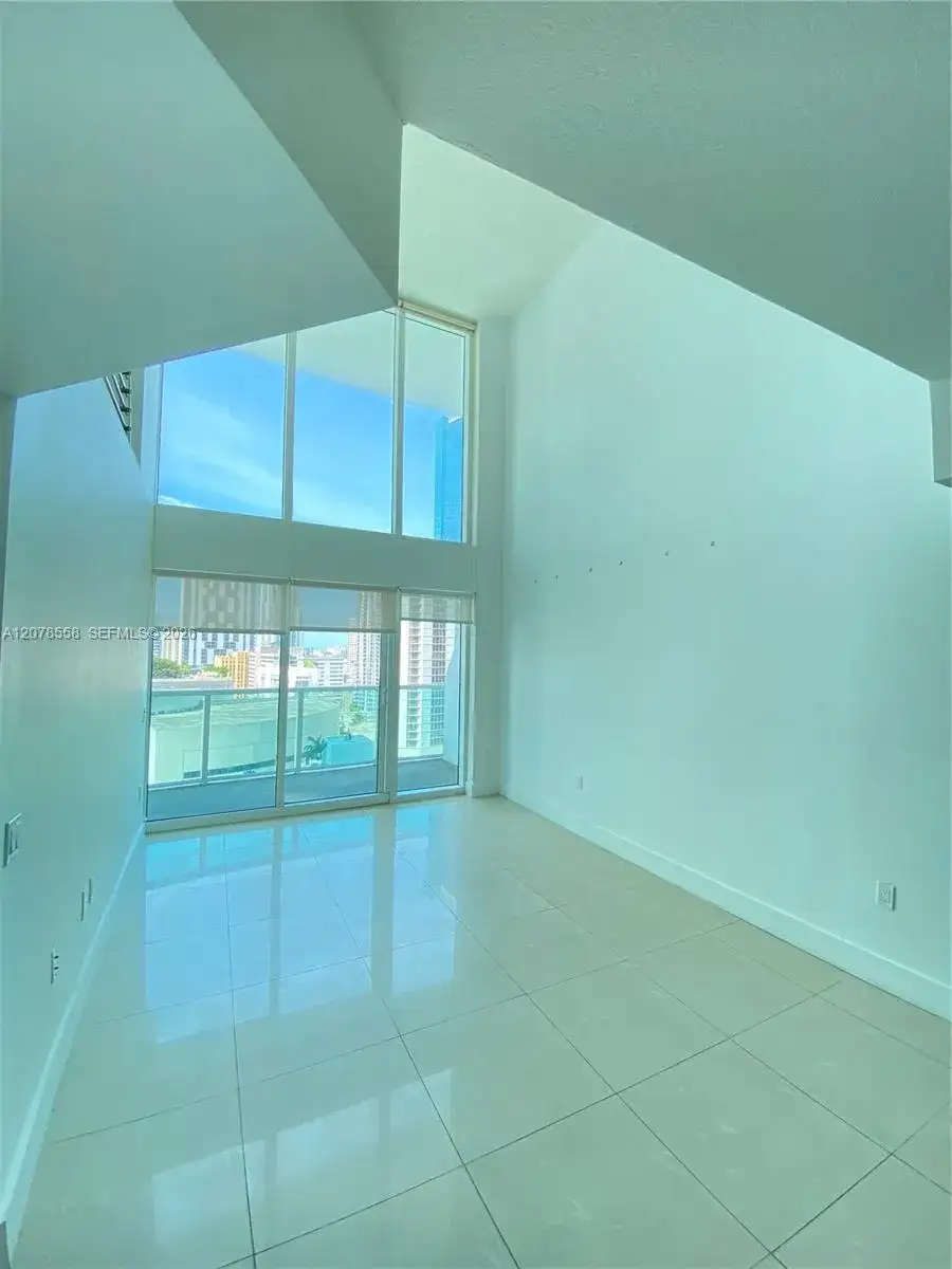 41 SE 5th St # 1109, Miami FL 33131 photo 3