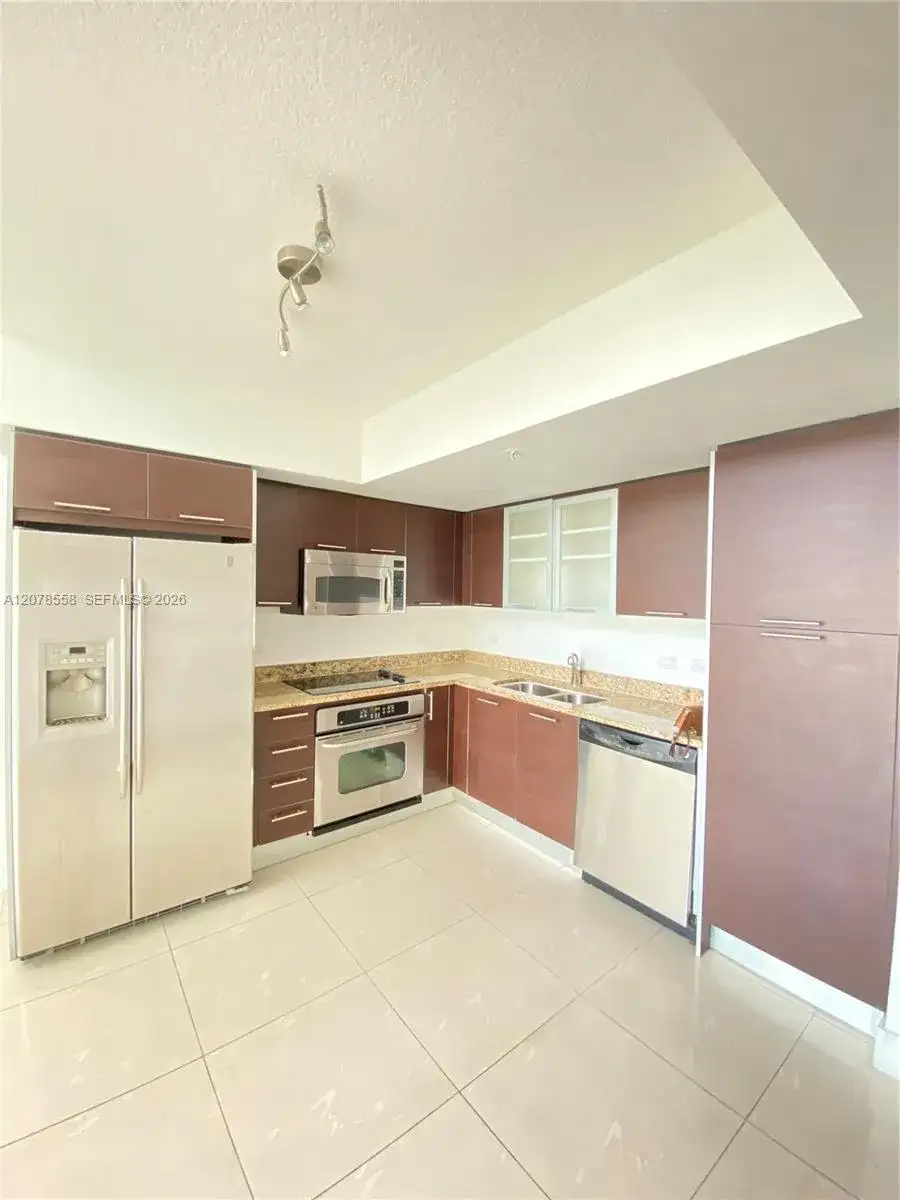 41 SE 5th St # 1109, Miami FL 33131 photo 5