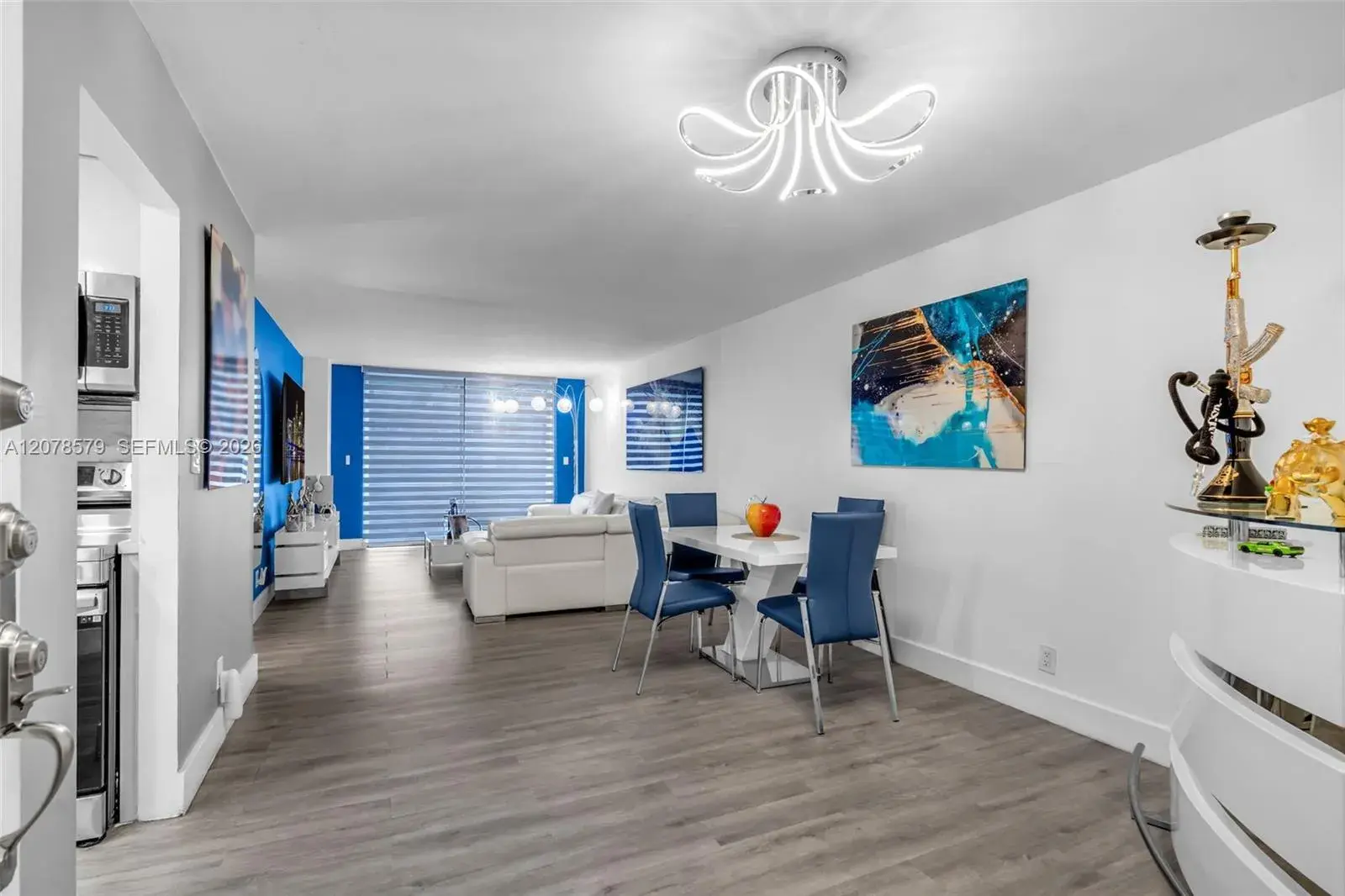 1825 W 44th Pl # 401, Hialeah FL 33012