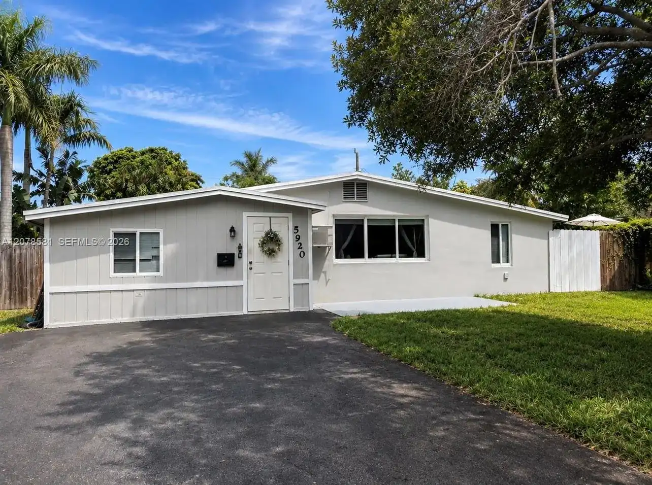 5920 NE 1st Terrace, Fort Lauderdale FL 33334