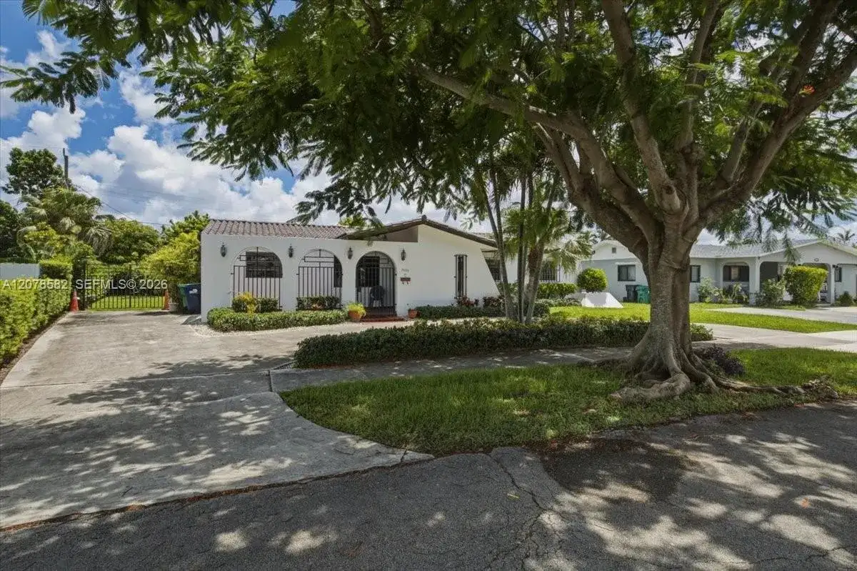 3625 SW 122nd Pl, Miami FL 33175 photo 2