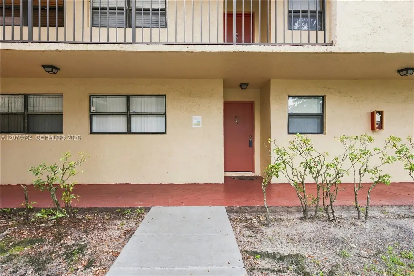 3199 Foxcroft Rd # 104, Miramar FL 33025