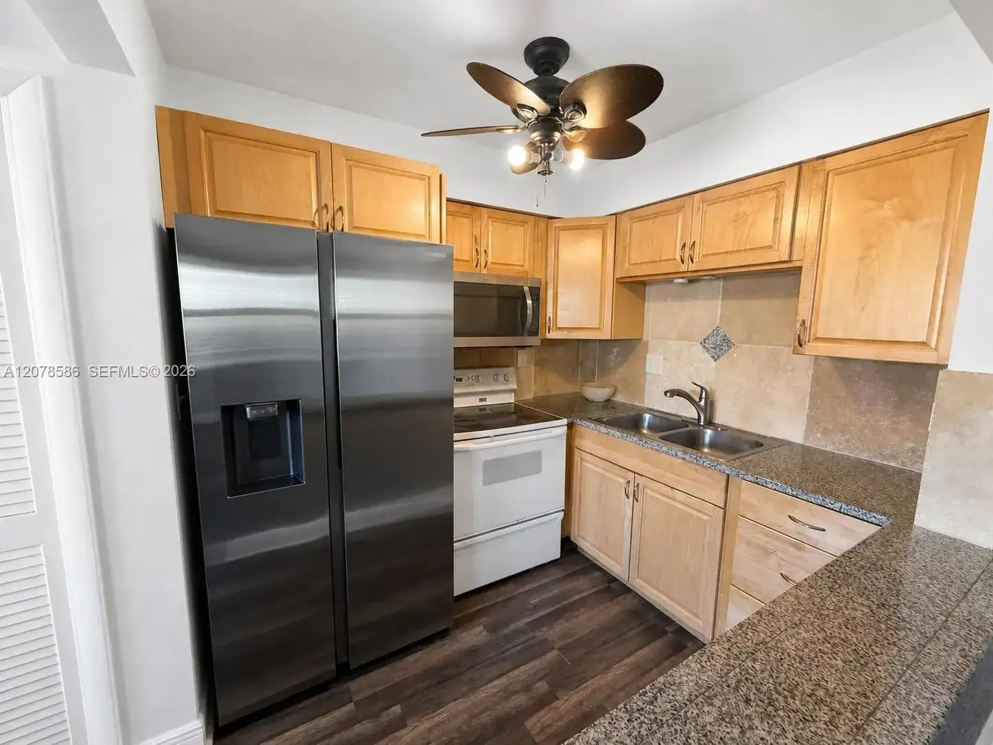 4050 NE 12th Ter # 1, Oakland Park FL 33334 photo 5