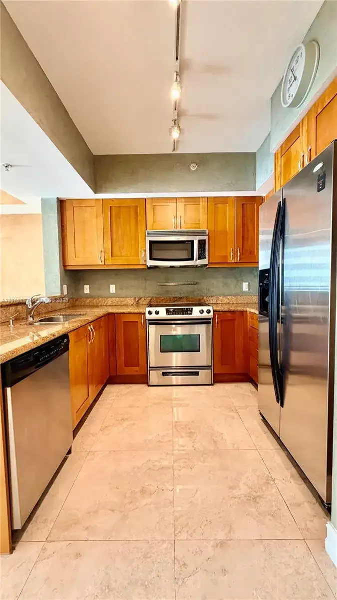 1755 E Hallandale Beach Blvd # 1408E, Hallandale Beach FL 33009 photo 2