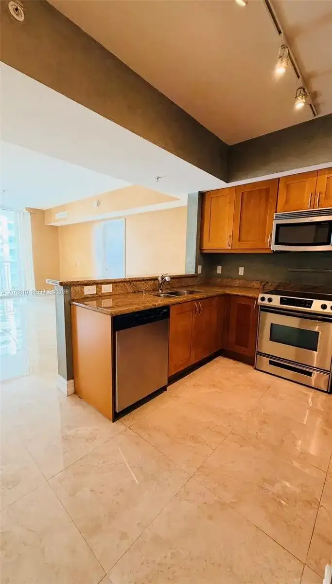 1755 E Hallandale Beach Blvd # 1408E, Hallandale Beach FL 33009 photo 3