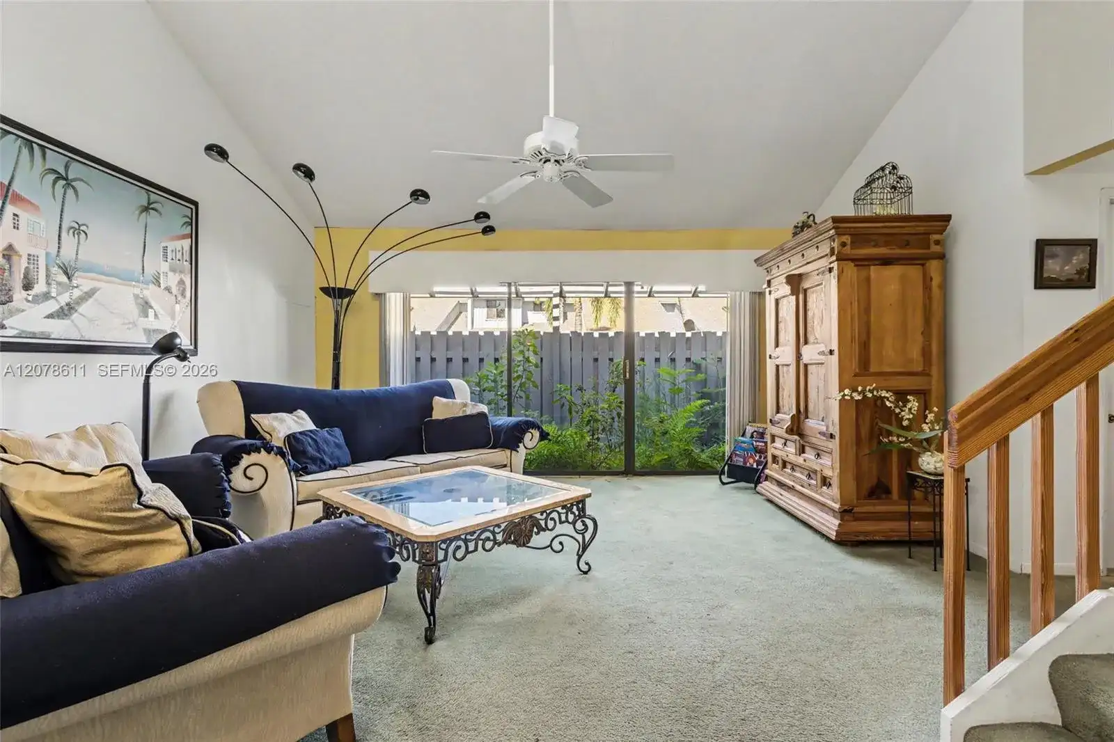 1557 N 15th Ter, Hollywood FL 33020 photo 4