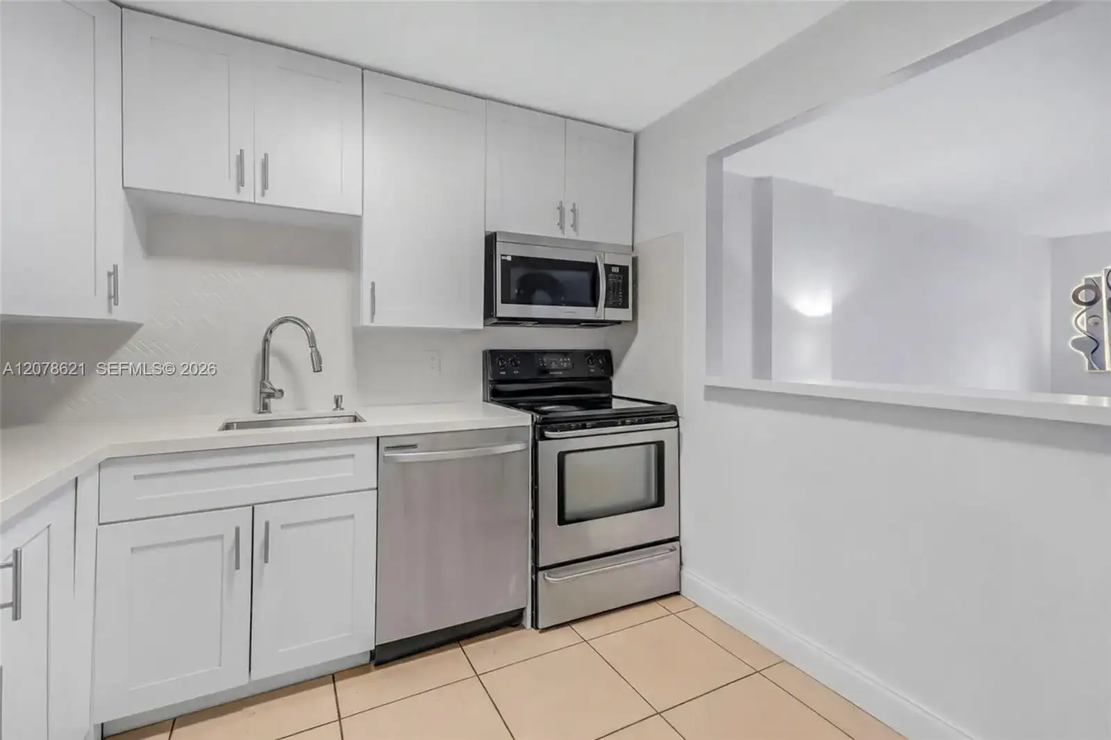 16950 W Dixie Hwy # A626, North Miami Beach FL 33160 photo 3