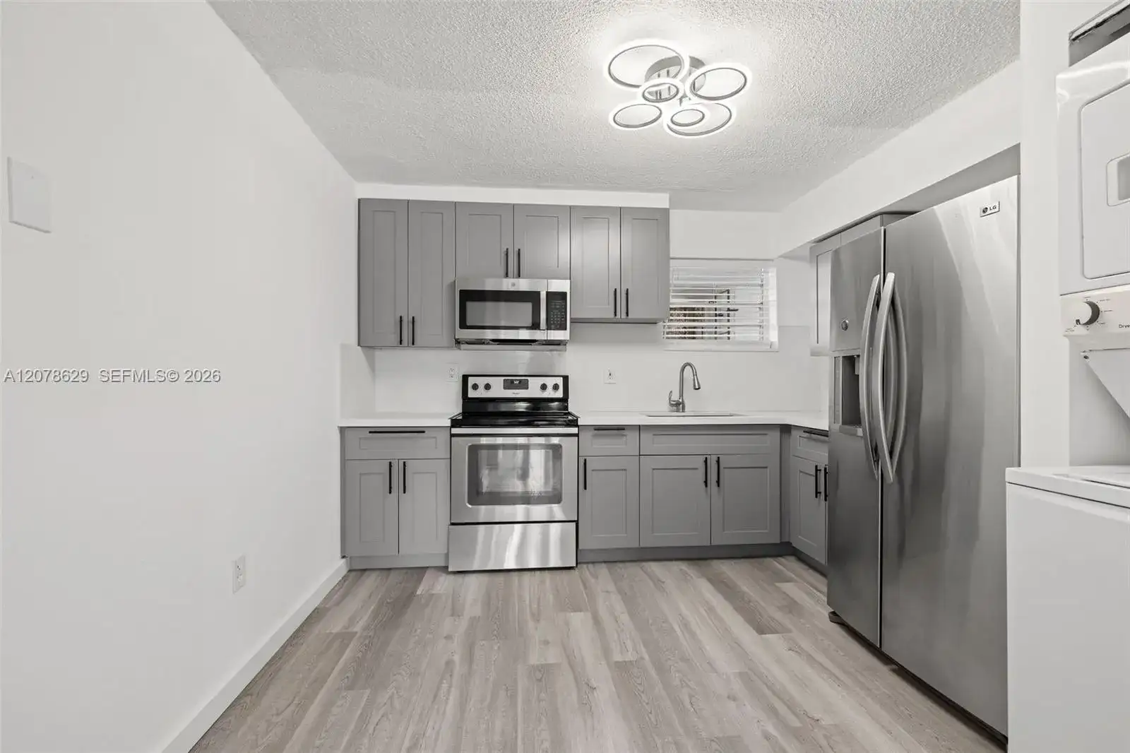 1800 SW 25th St # 2305, Miami FL 33133 photo 4