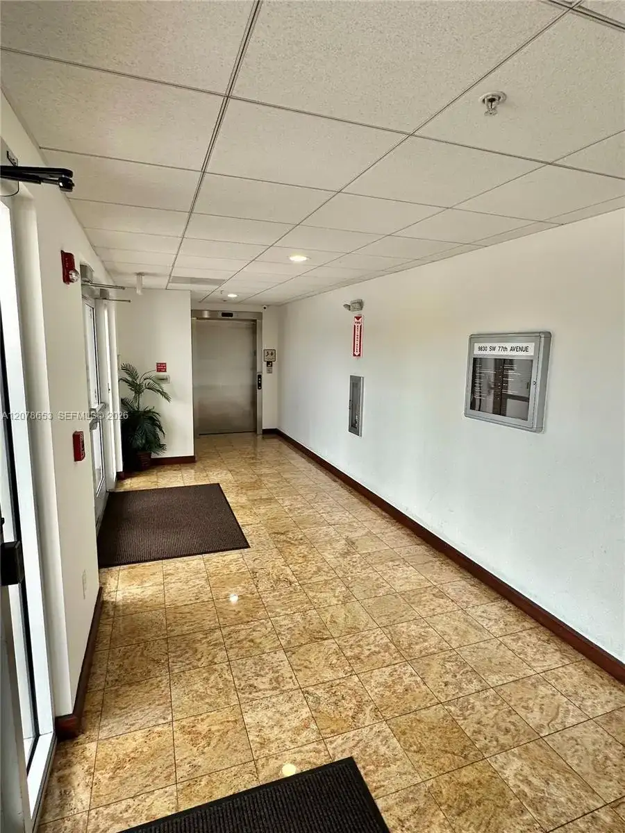9830 SW 77th Ave, Miami FL 33156 photo 4