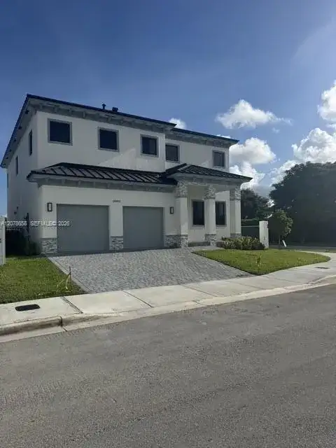 18903 SW 317th Ter, Homestead FL 33030 photo 3