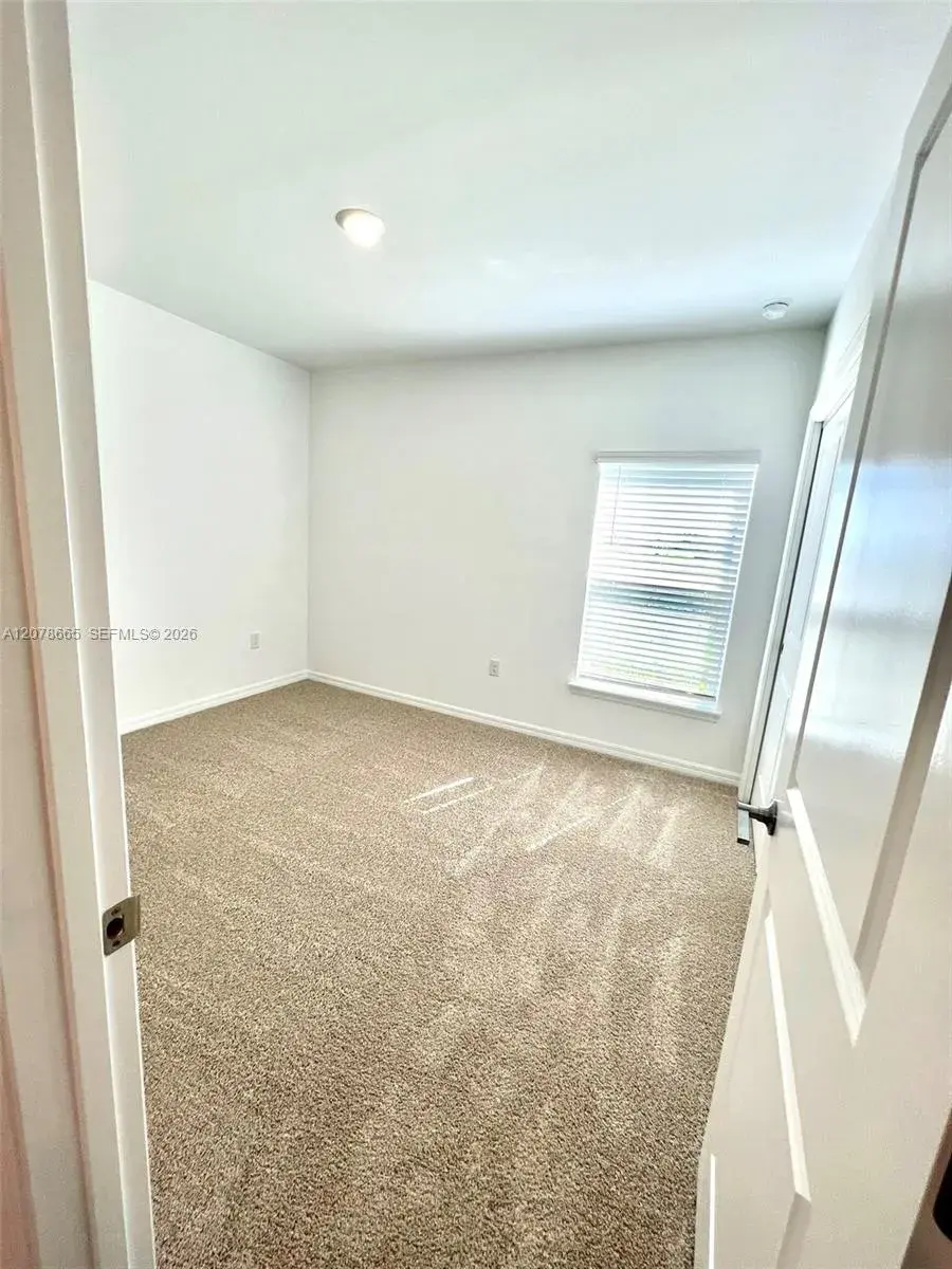 326 SW 31 Ave # 0, Cape Coral FL 33991