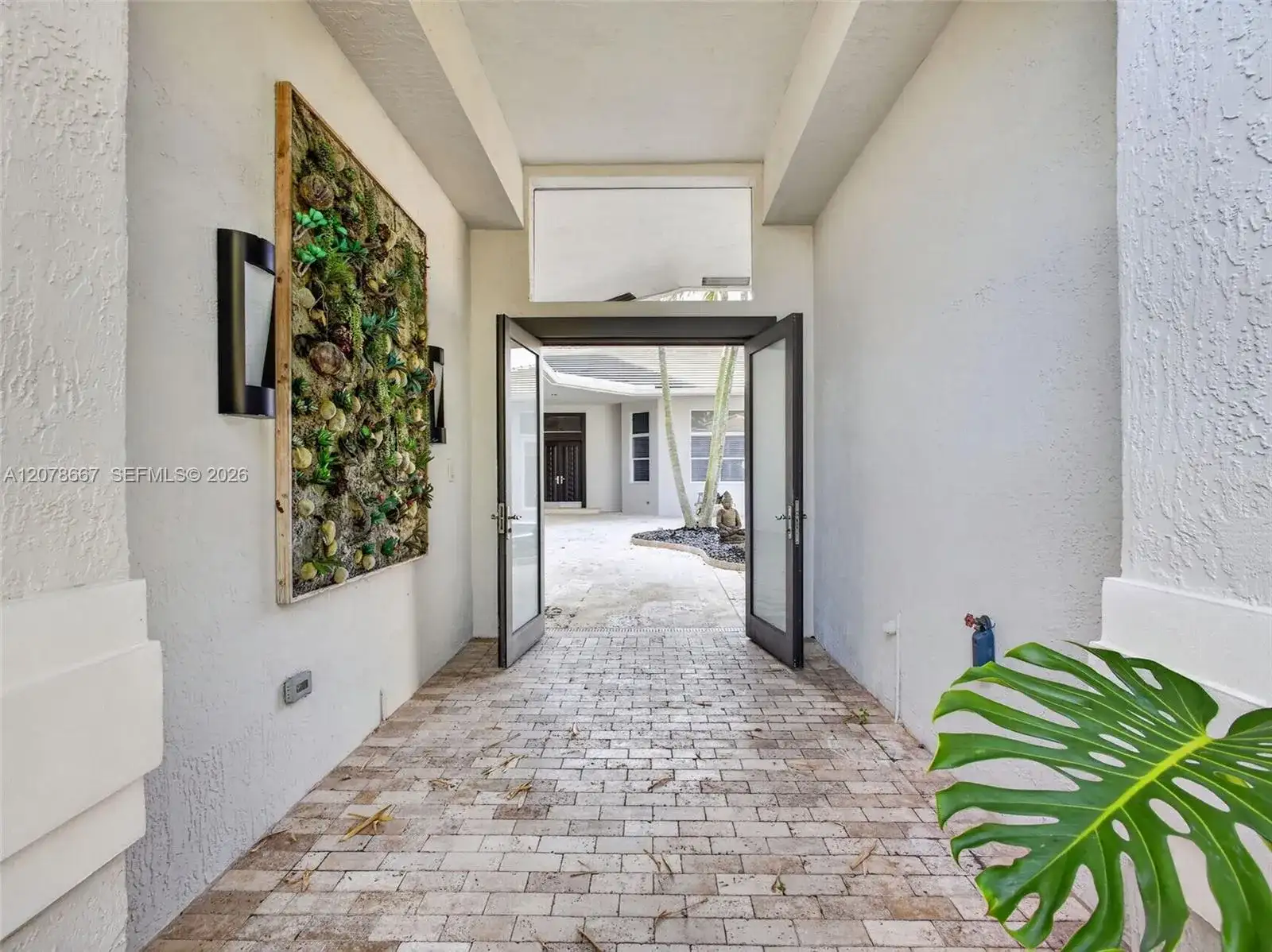 1371 Victoria Isle Dr, Weston FL 33327 photo 5