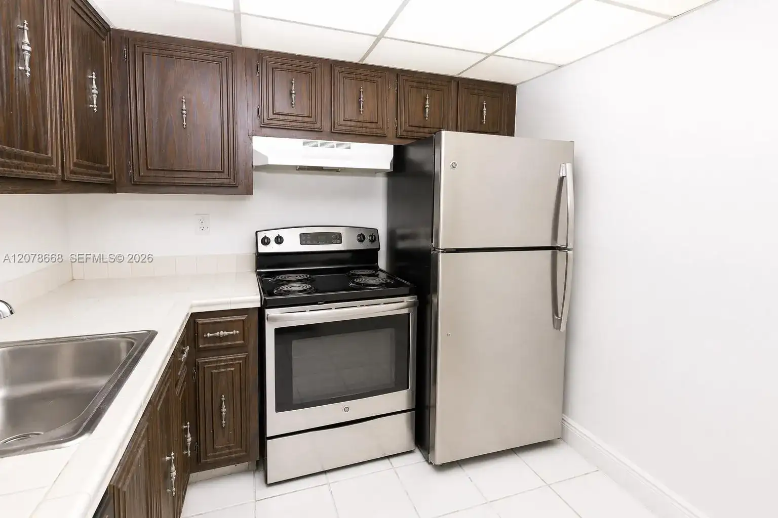 486 NW 165th St Rd # 301, Miami FL 33169 photo 2