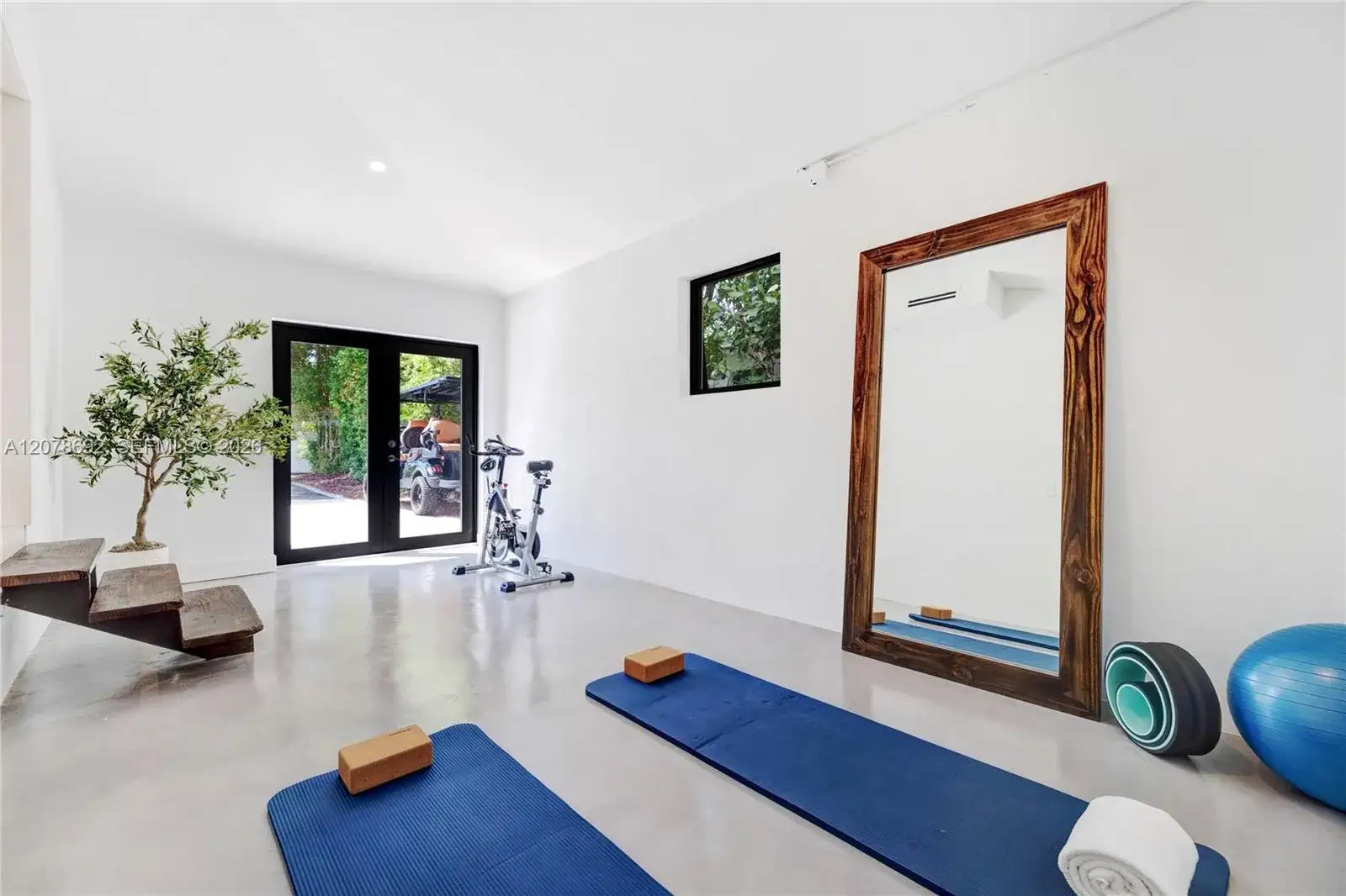 558 NE 94th St, Miami Shores FL 33138 photo 5