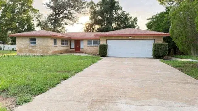 470 Lake Rd, Other City - In The State Of Florida FL 34472