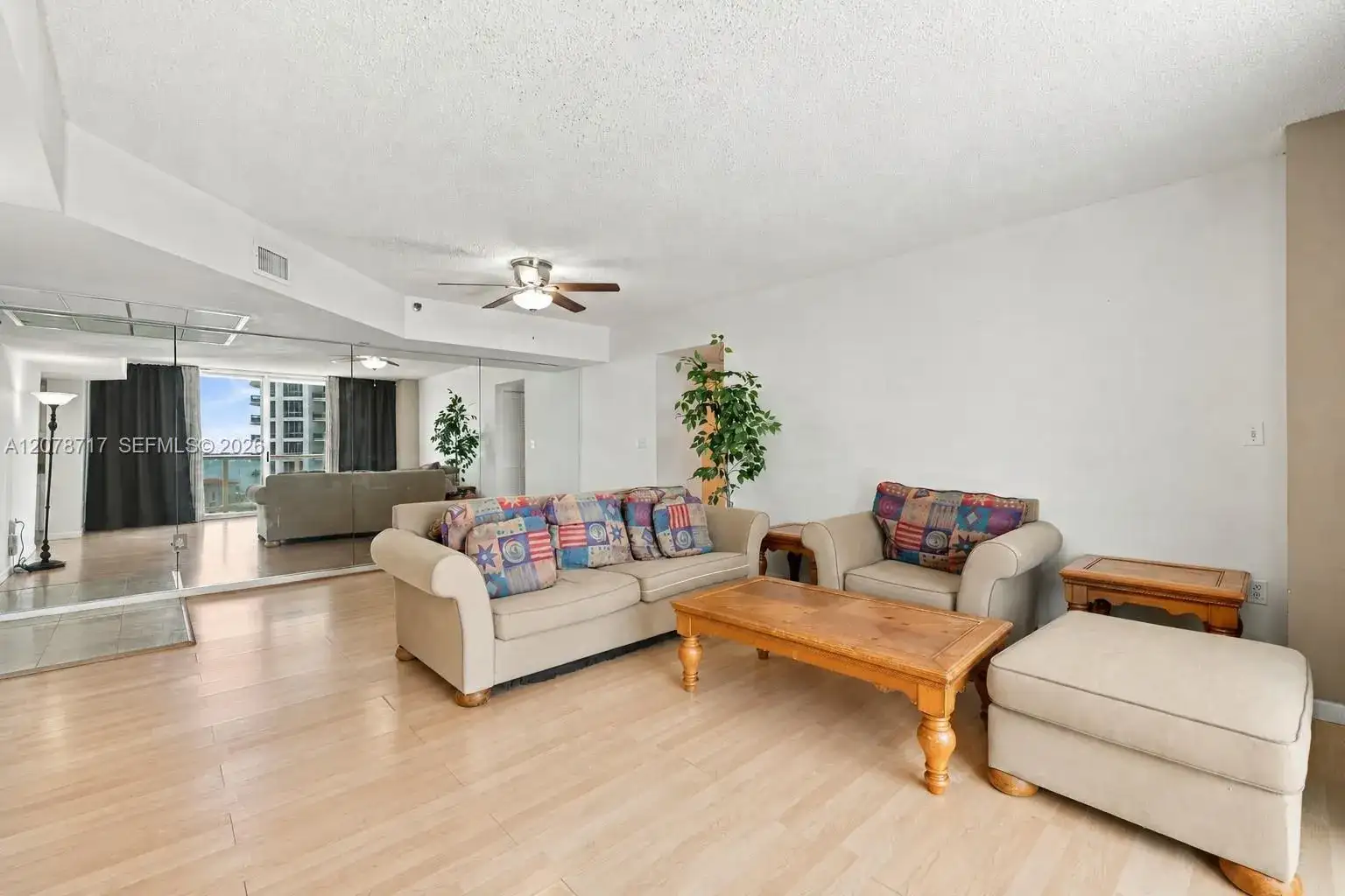 5900 Collins Ave # 1006, Miami Beach FL 33140 photo 2