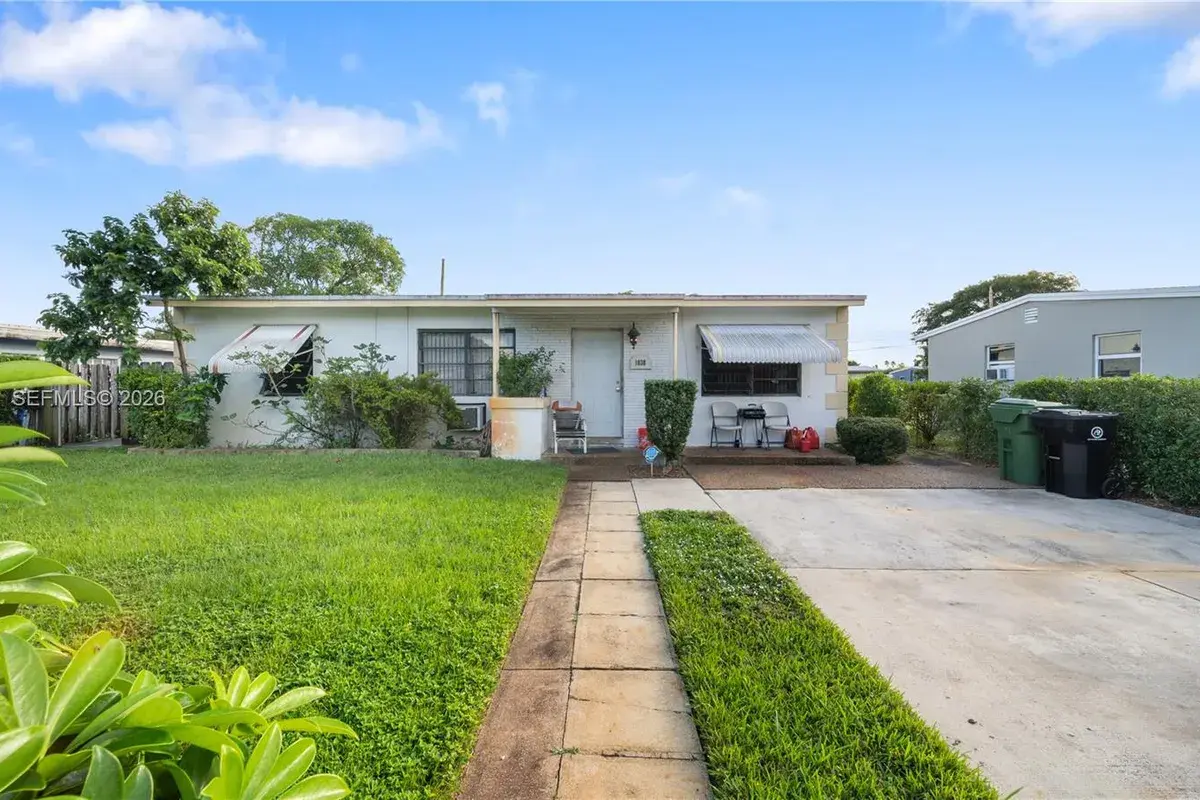 1038 NW 11th Ct, Fort Lauderdale FL 33311