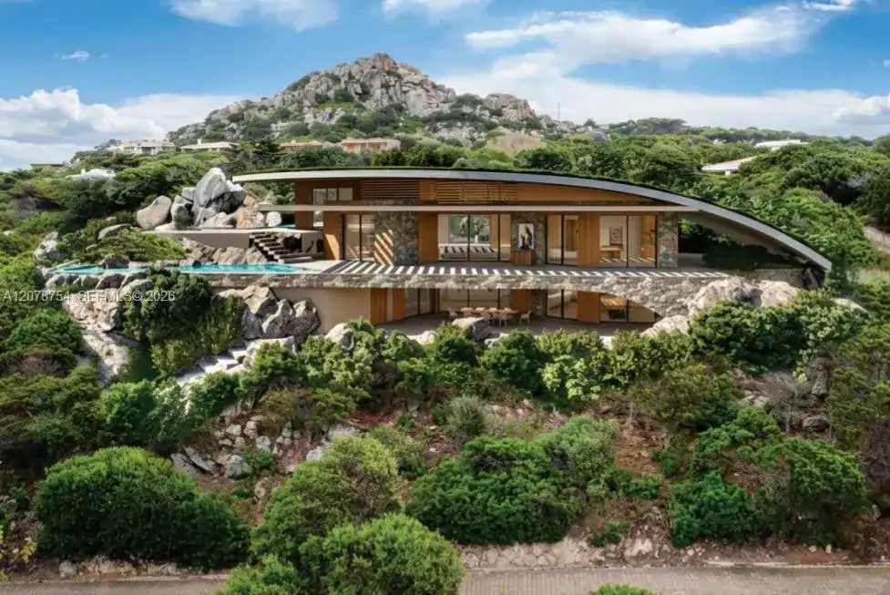 Portobello di Gallura Parco Privato Residenziale, FL photo 2