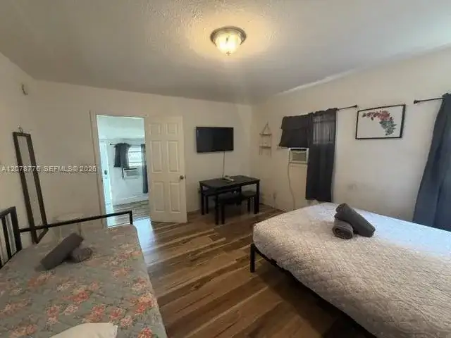 7638 N Miami Ave # 5, Miami FL 33150 photo 4