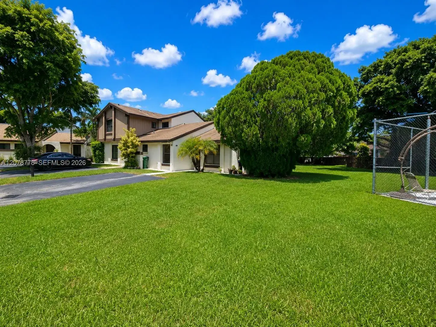 6922 SW 128th Pl, Miami FL 33183