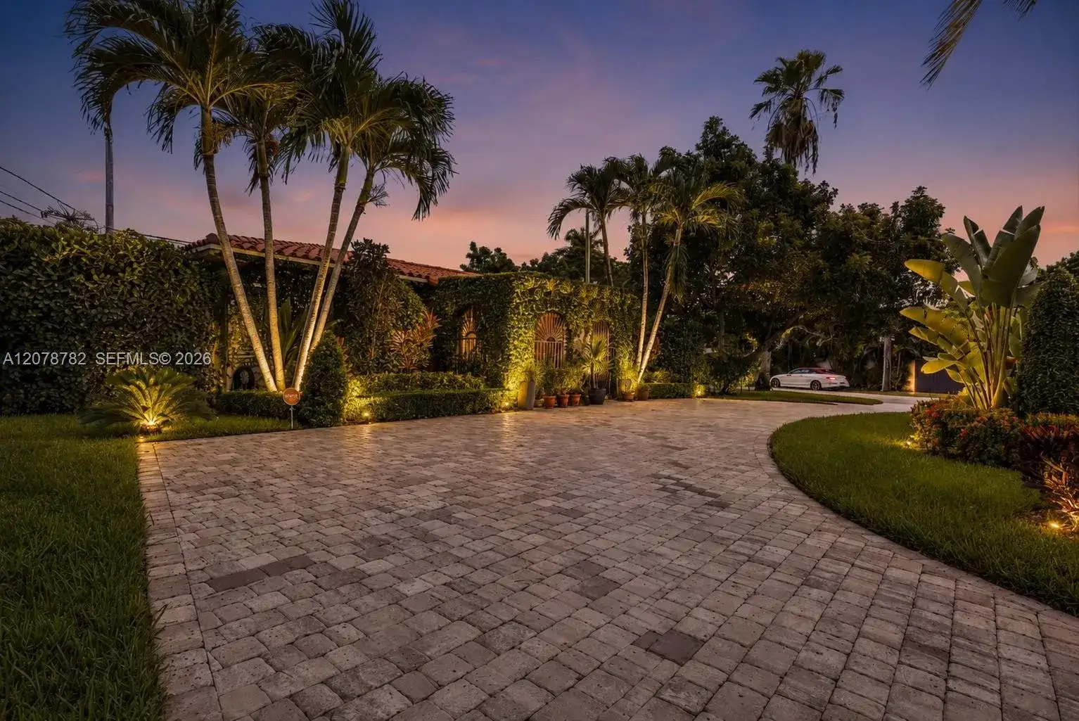 6811 SW 48th Ter, Miami FL 33155