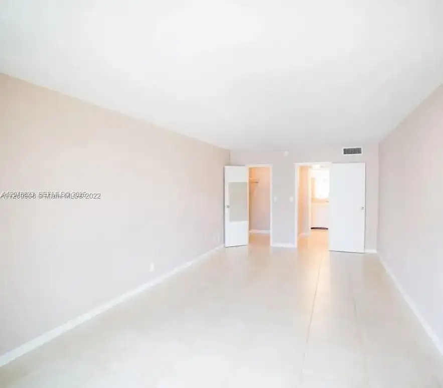 501 Three Islands Blvd # 214, Hallandale Beach FL 33009 photo 3