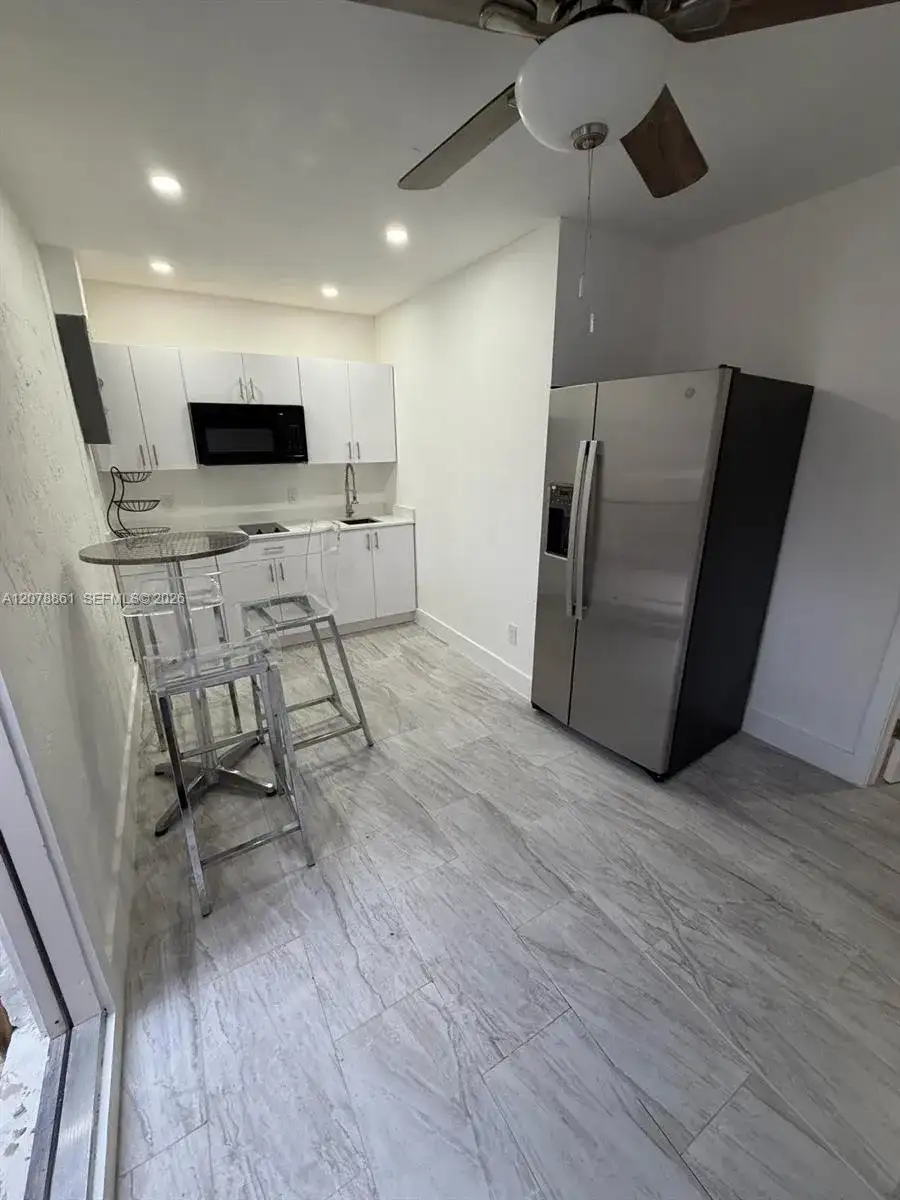 14729 SW 113 LN, Miami FL 33196 photo 2
