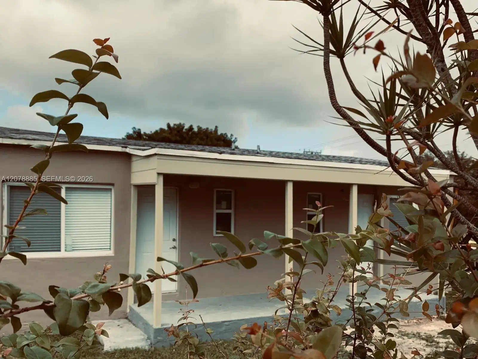 2129 NW 75th St, Miami FL 33147 photo 3