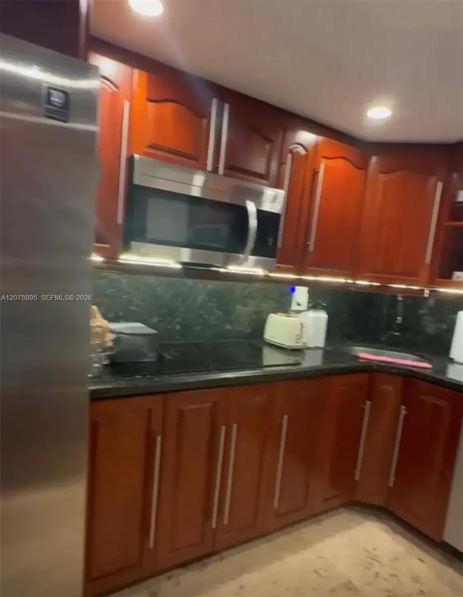 5555 Collins Ave # 10G, Miami Beach FL 33140 photo 5