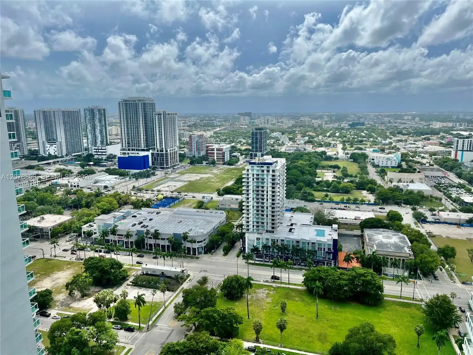 1800 N Bayshore Dr # 3710, Miami FL 33132 photo 2