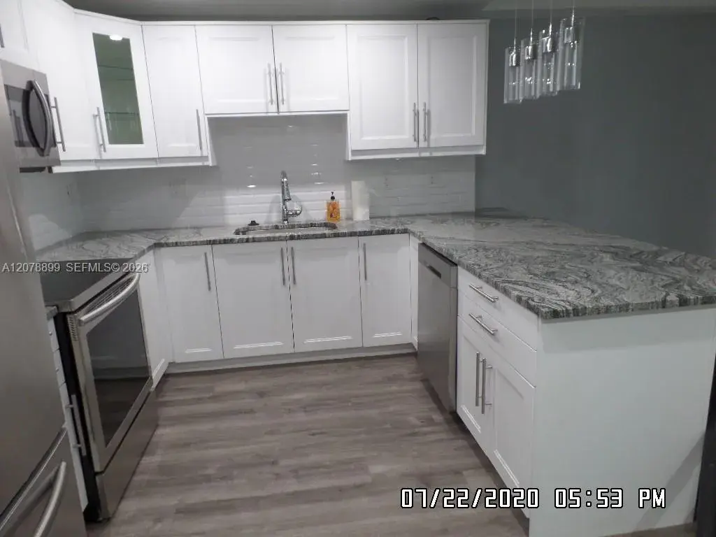 1600 S Ocean Dr # 18D, Hollywood FL 33019