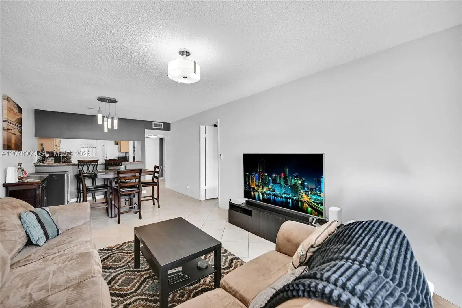 7610 Stirling Rd # 206F, Davie FL 33024
