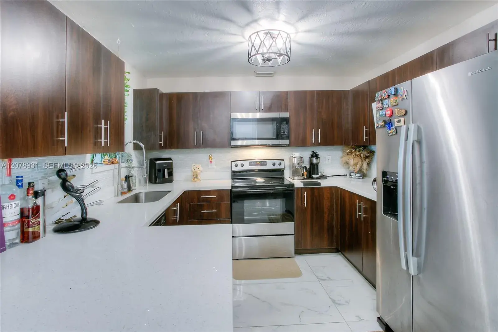 7331 Johnson St, Hollywood FL 33024