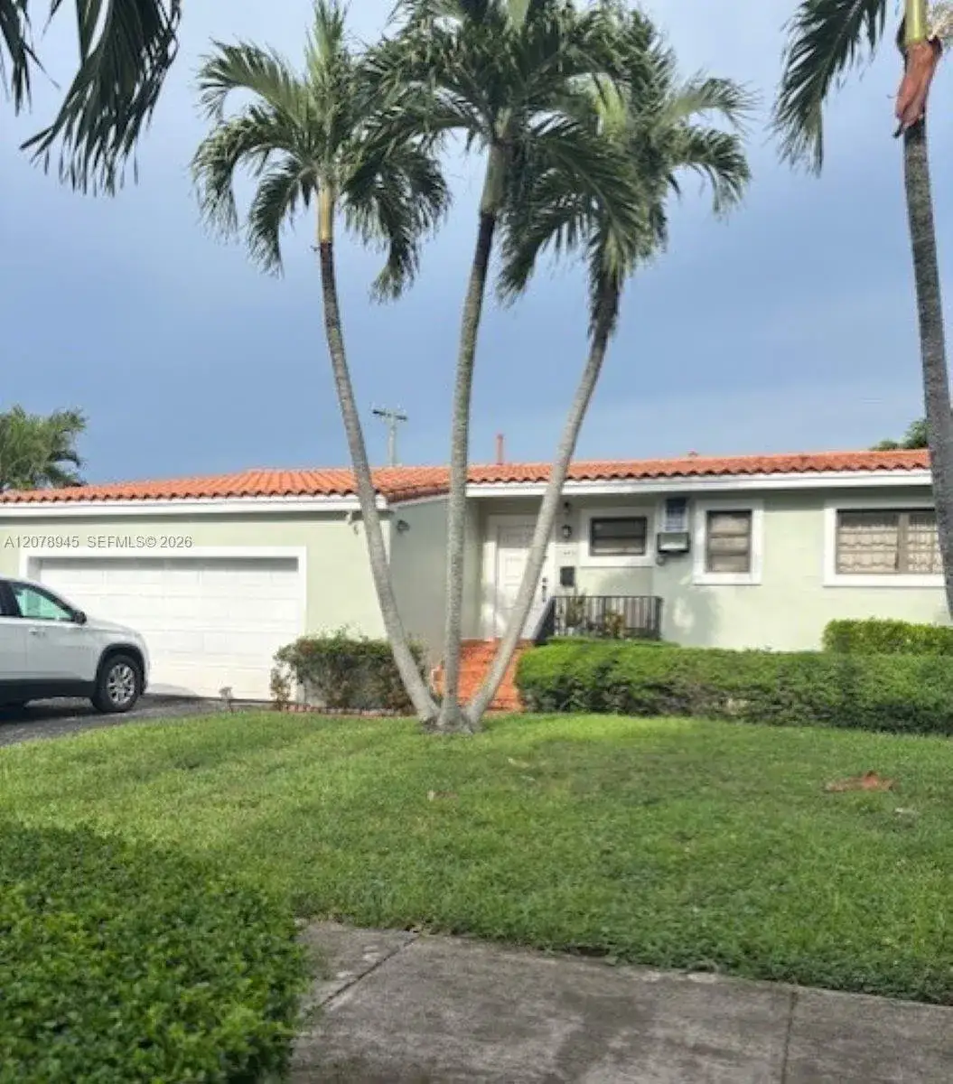 1645 SW 83rd Ave, Miami FL 33155
