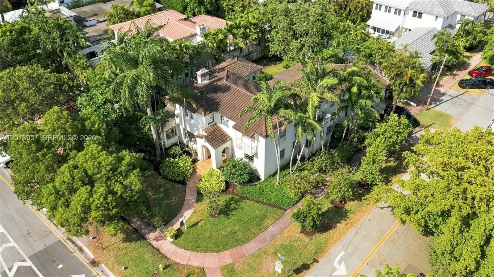 5680 Pine Tree Dr, Miami Beach FL 33140